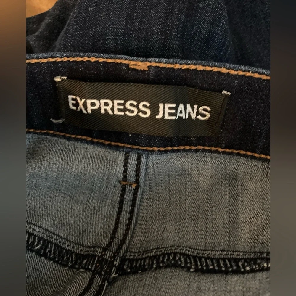 Express  Cropped Legging, High Rise, Size Large - Picture 4 of 5